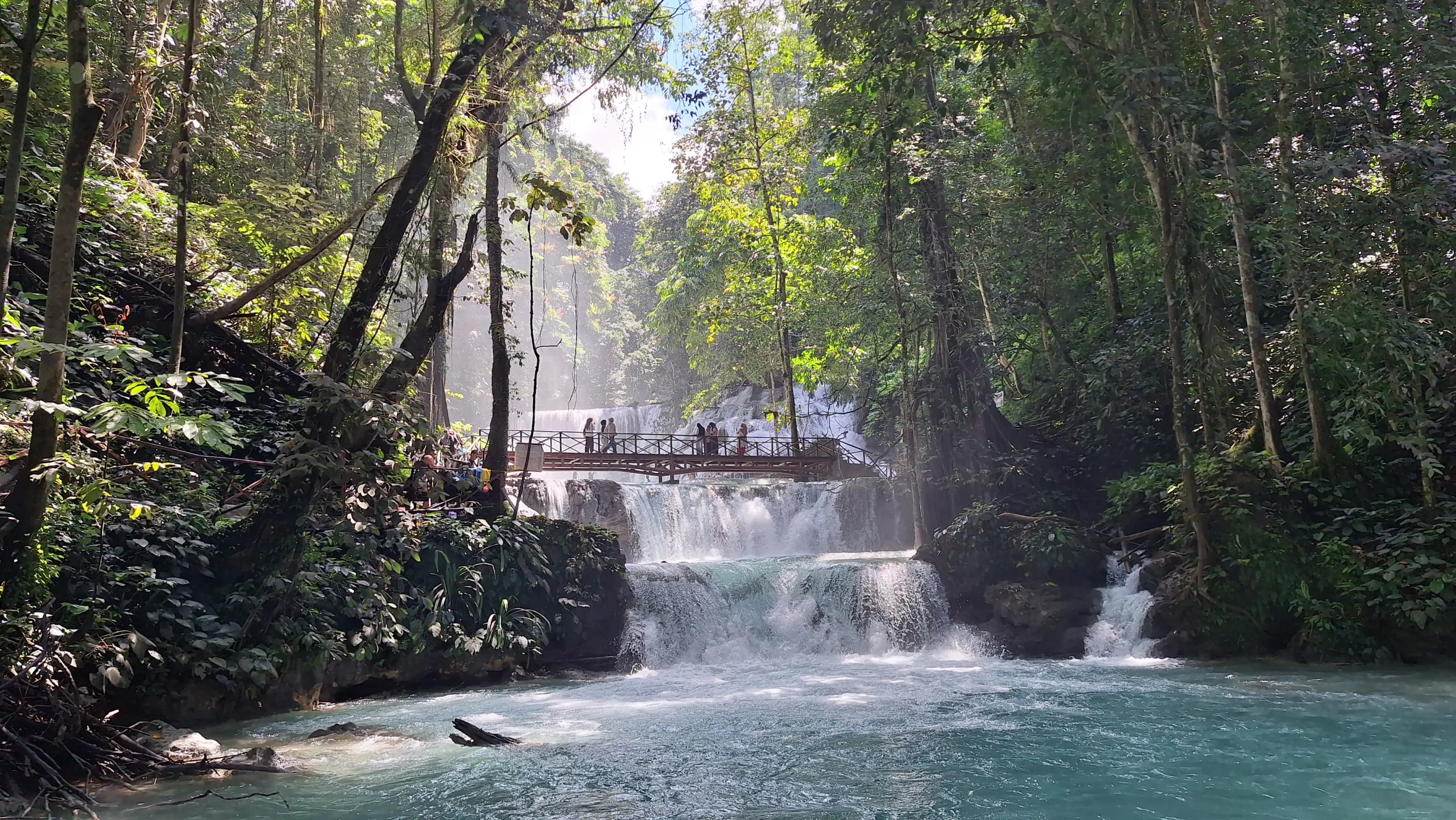 Background Narasiraya